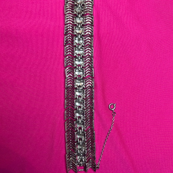 Vintage Coro signed silver tone bracelet - Picture 5 of 9